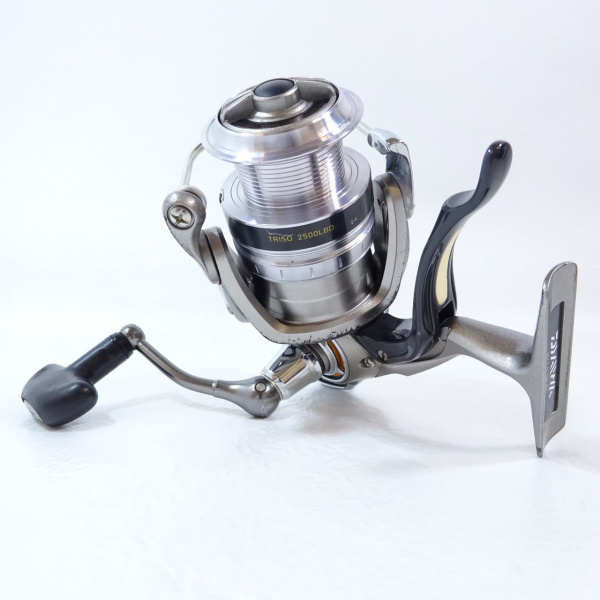 16トライソ 2500LBD